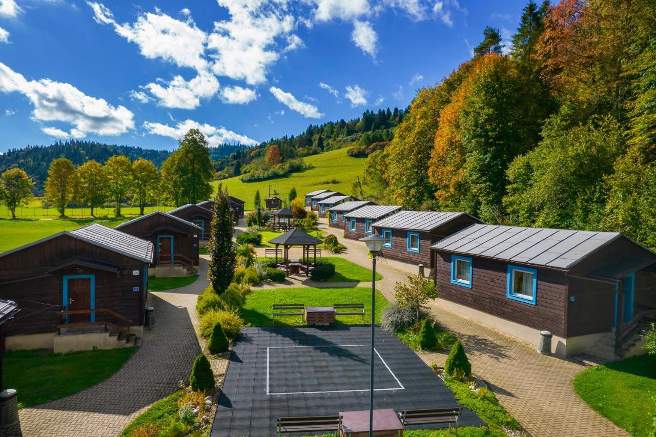 Kupelne Domceky - Kupele Cerveny Klastor Smerdzonka Exteriör bild